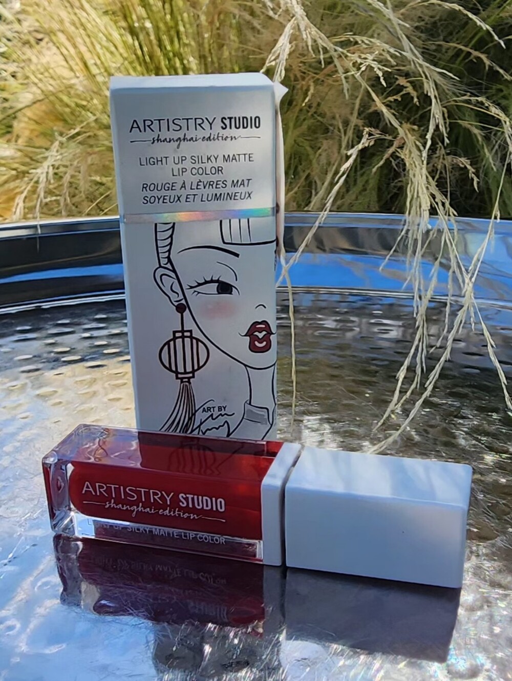 "Artistry Studio Shanghai Edition" Light Up Silky Matte Lipstick - Spice Red